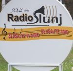 Listen to Radio Slunj